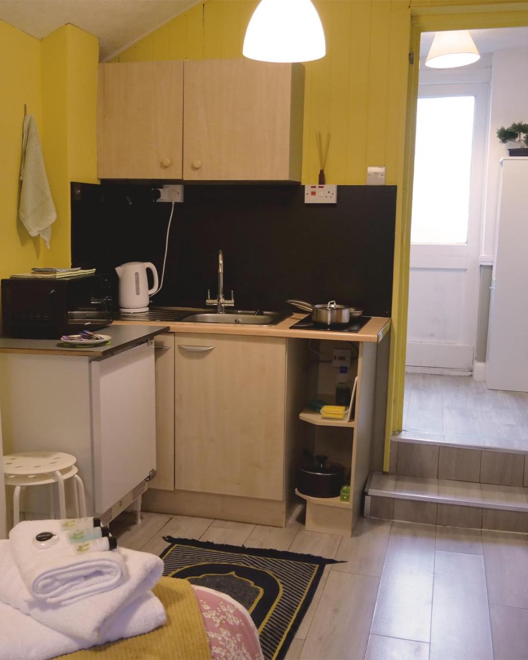 La Estrella Apartment Бекенхам Екстериор снимка